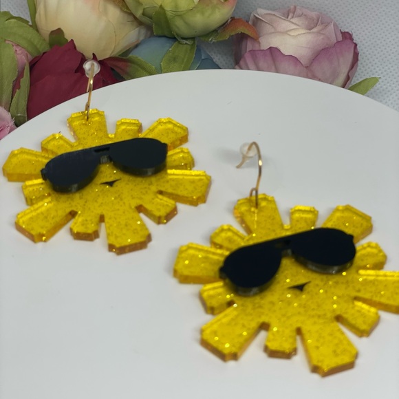 2" Cool Sun Acrylics -Summer Earrings - Picture 3 of 3